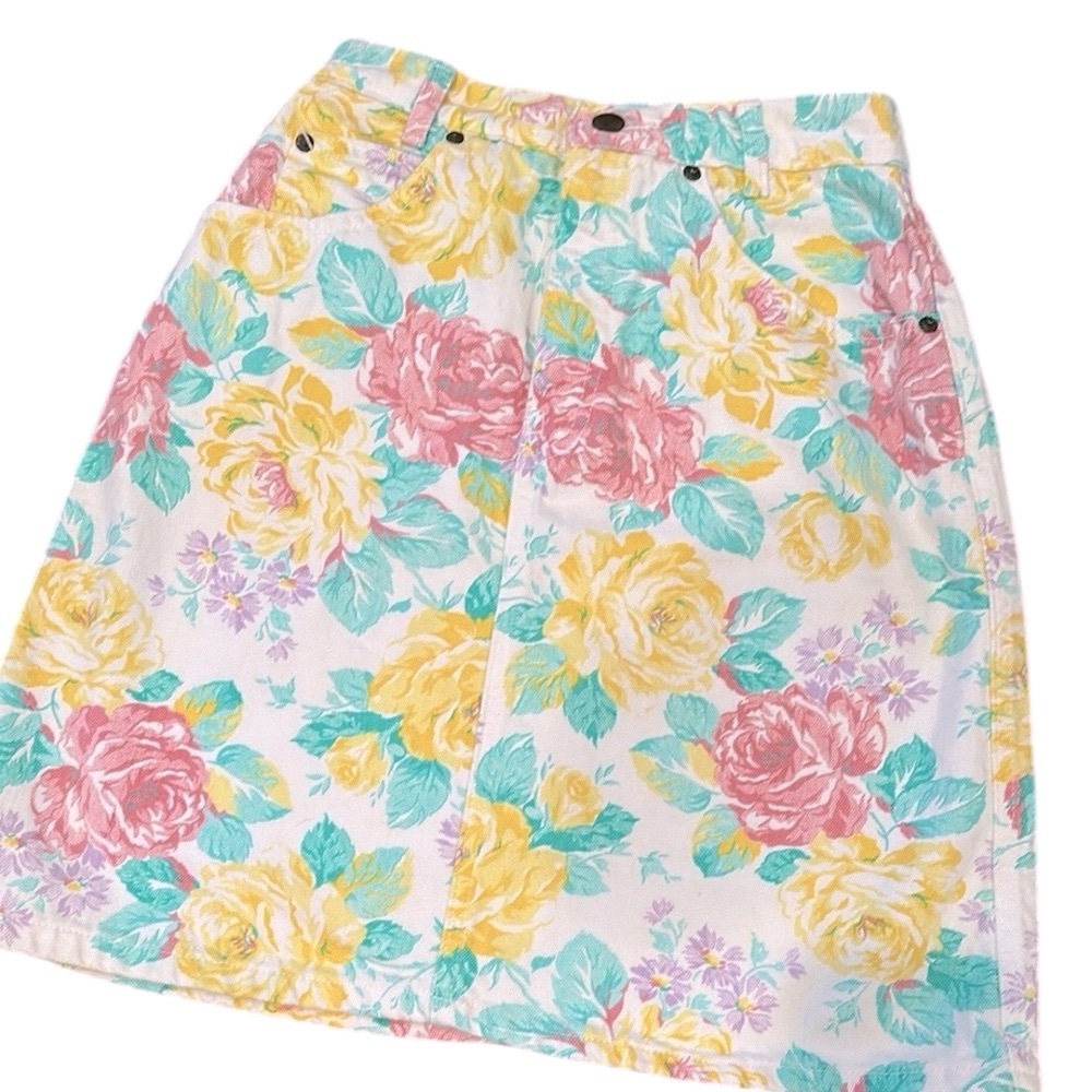 PALMETTO brand 90s vintage Floral denim retro  Skirt -Multicolor made in USA